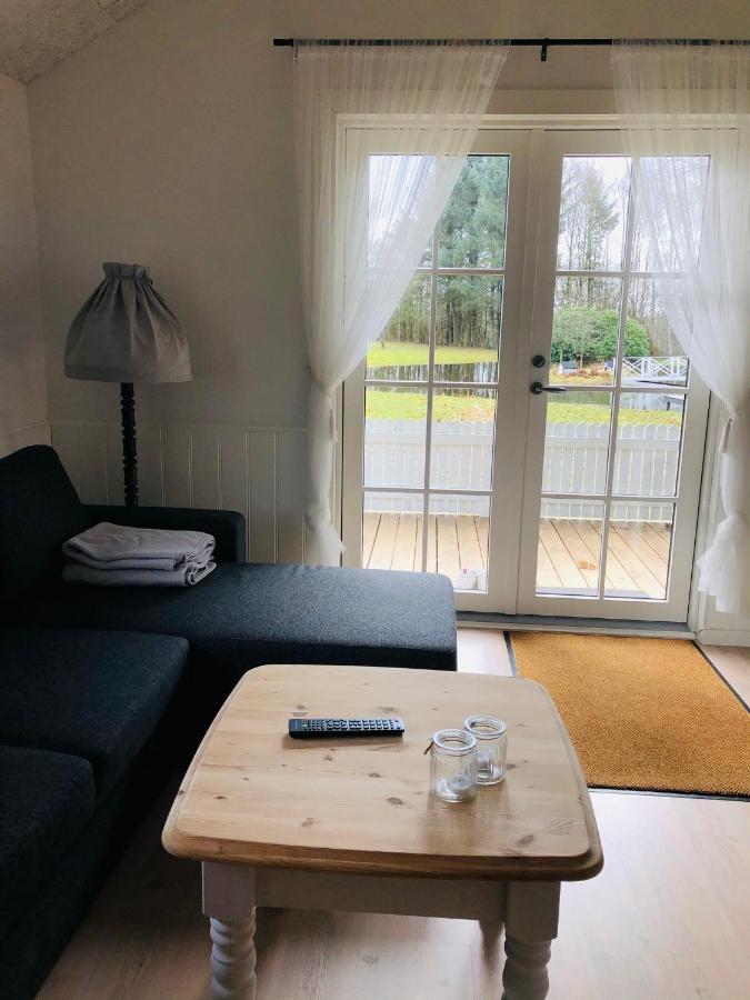 Skovlund Pension Laerkelill מראה חיצוני תמונה